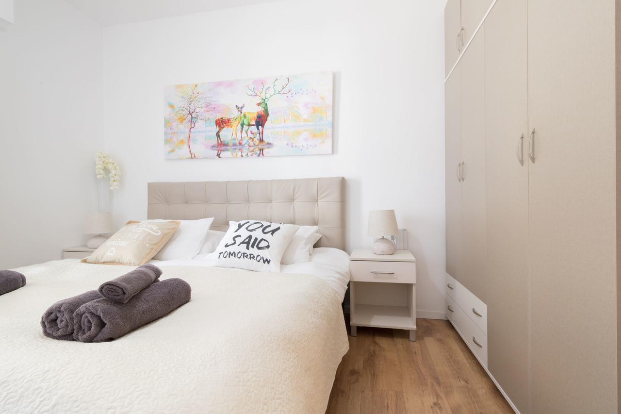 Luxury One-Bedroom Apartment/Parking In City Center Йерусалим Екстериор снимка