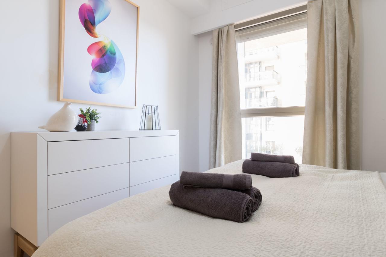 Luxury One-Bedroom Apartment/Parking In City Center Йерусалим Екстериор снимка